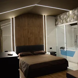 https://rebecca-house.sicilyhotelsitaly.net